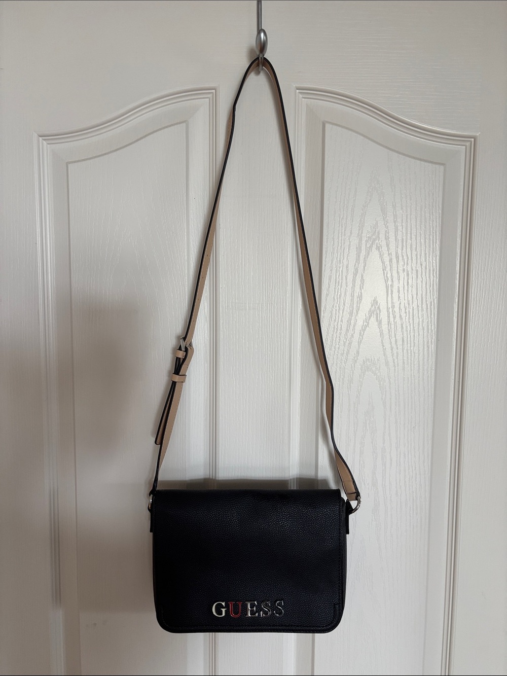 GUESS Black Crossbody Bag with Beige Strap Trim